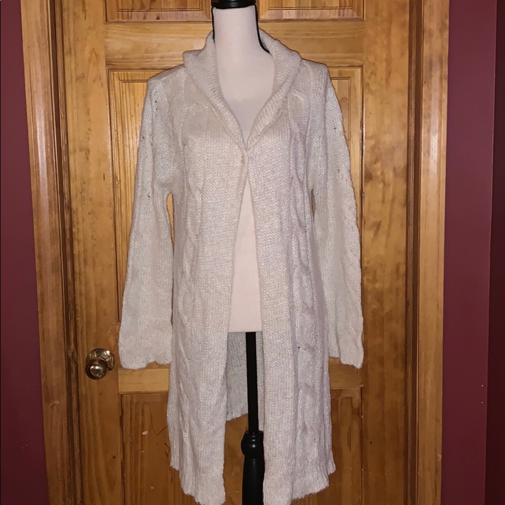 Long Cream Cable Knit Single Button Sweater M - Picture 1 of 5